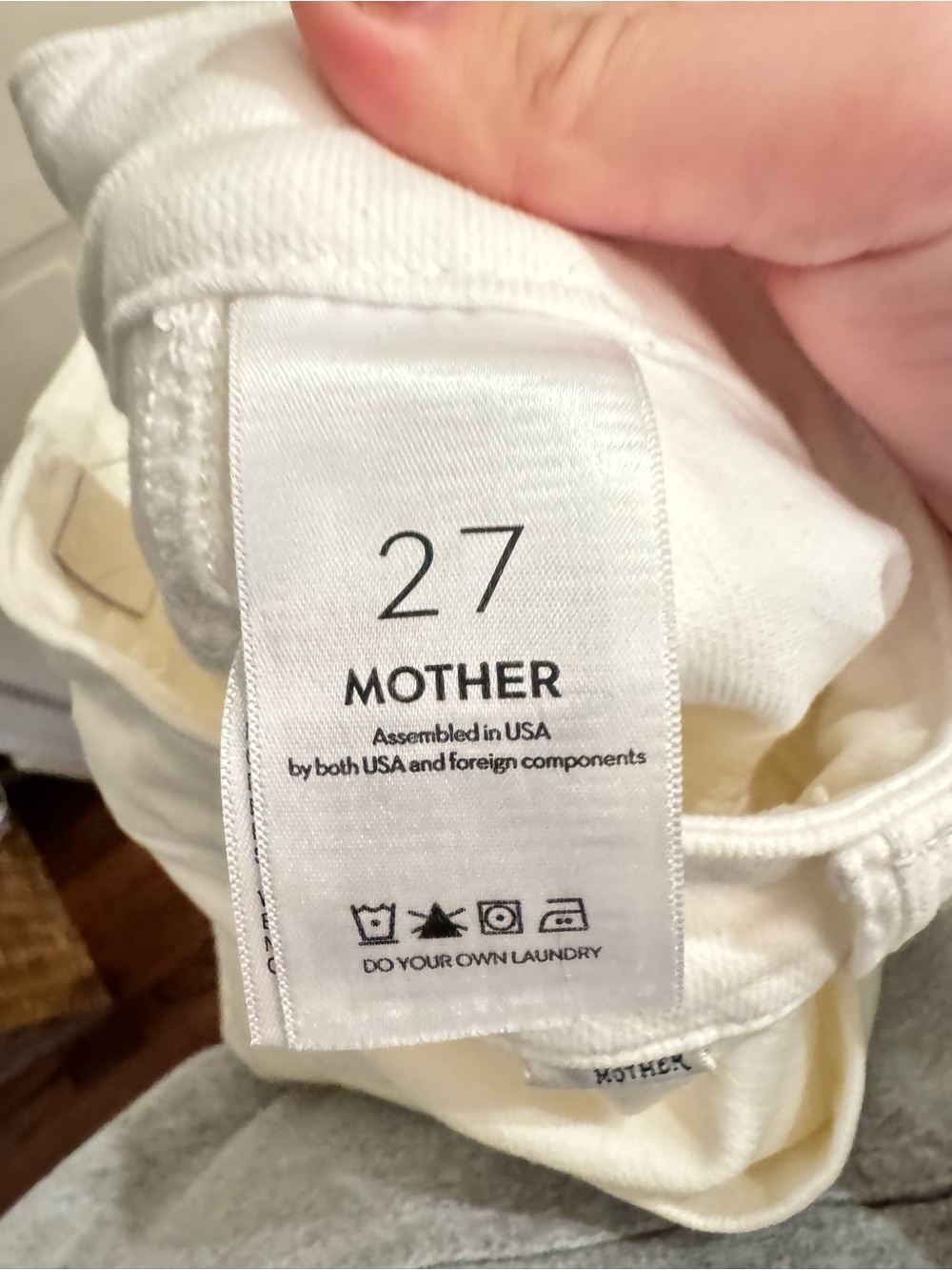 NWOT MOTHER Cream High-Rise Denim - Picture 3 of 3